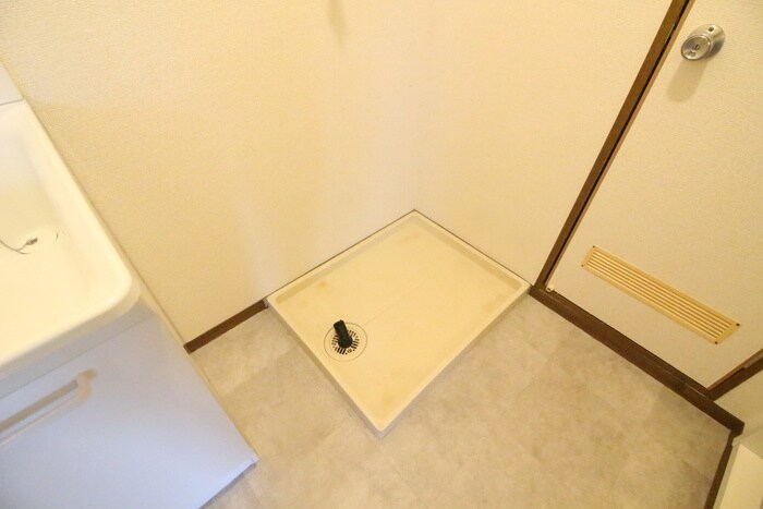 クレストハイツＫ B棟の物件内観写真