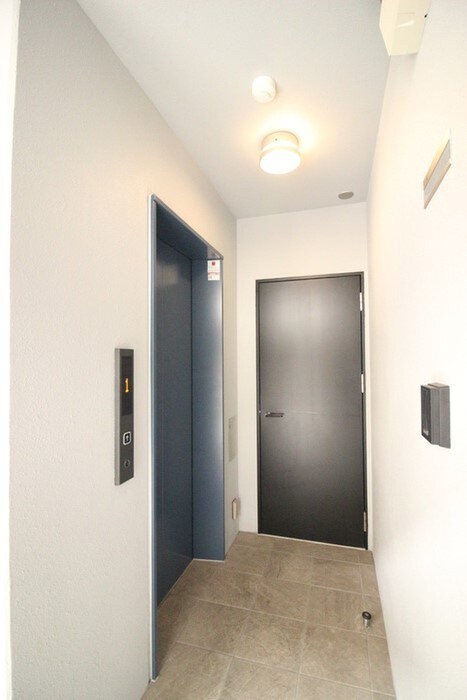 gione Honmachiの物件外観写真