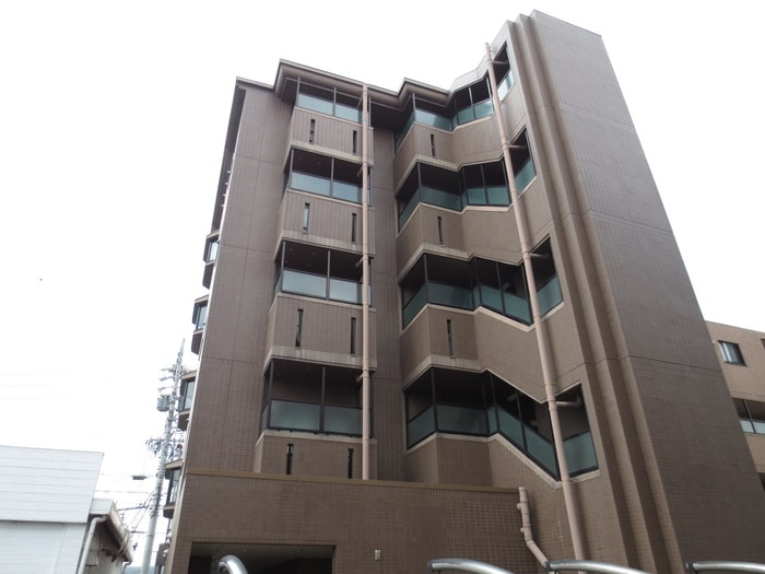 エスペランサ厳樹の物件外観写真