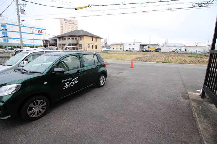 サン・Ｆｒｉｅｎｄｓ寺前の物件外観写真