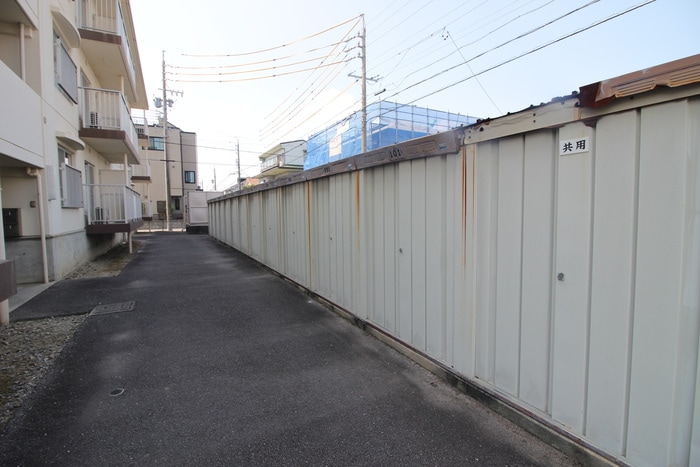 コーポ志字の物件外観写真