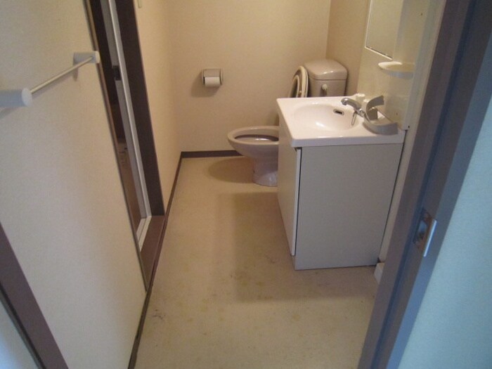 AMBERHOUSE　Jinguの物件内観写真