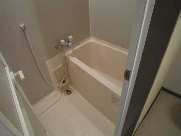 AMBERHOUSE　Jinguの物件内観写真