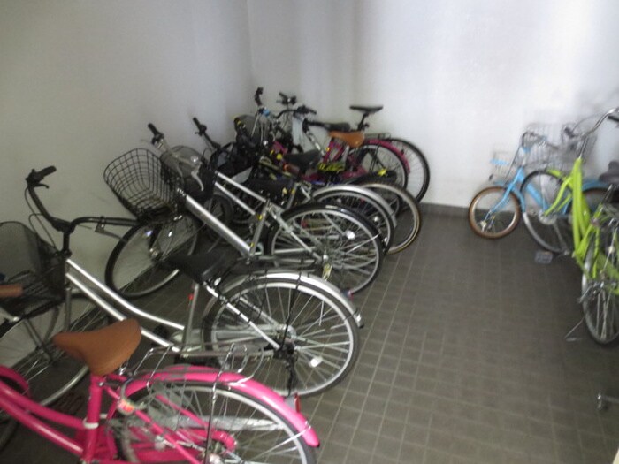 三陽ビルディングの物件外観写真