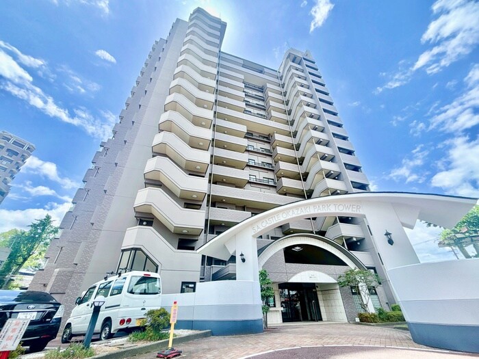 ｻﾝｱﾒﾆﾃｨｷｬｯｽﾙ岡崎(1505)の物件外観写真