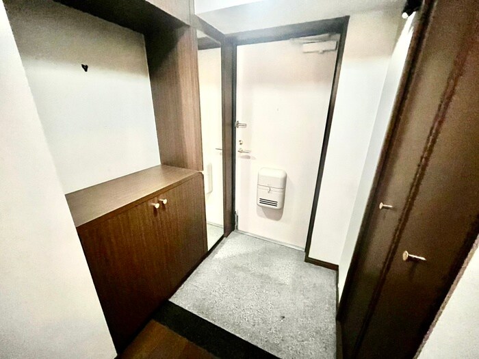 ｻﾝｱﾒﾆﾃｨｷｬｯｽﾙ岡崎(1505)の物件内観写真