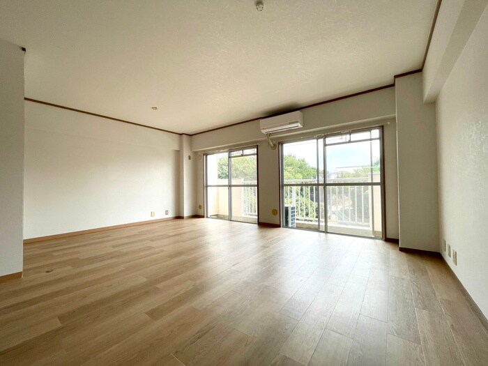 山手アベニュ－の物件内観写真