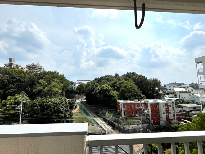 山手アベニュ－の物件内観写真