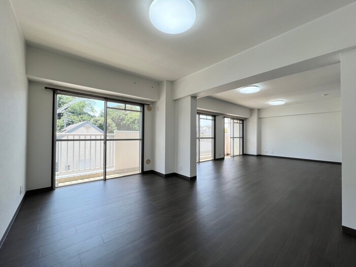 山手アベニュ－の物件内観写真