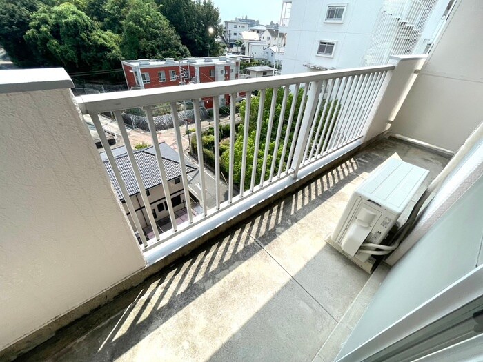 山手アベニュ－の物件内観写真