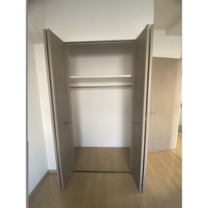 GRAND MAISON中小田井（E-1）の物件内観写真