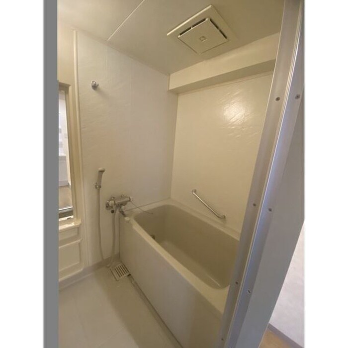 GRAND MAISON中小田井（E-1）の物件内観写真