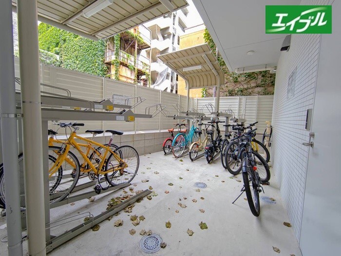 クレストタワー栄の物件外観写真