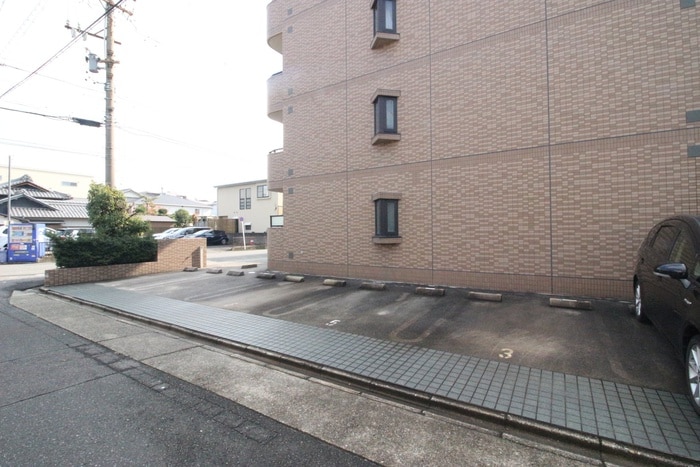 セーズ　シャンブルの物件外観写真