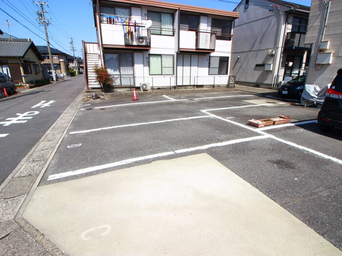 タウニ－菱川の物件外観写真