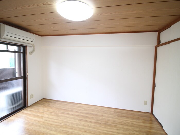 ガ－デンコ－ト元八事の物件内観写真