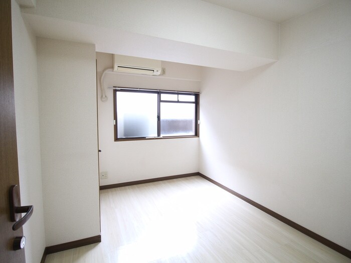 ガ－デンコ－ト元八事の物件内観写真