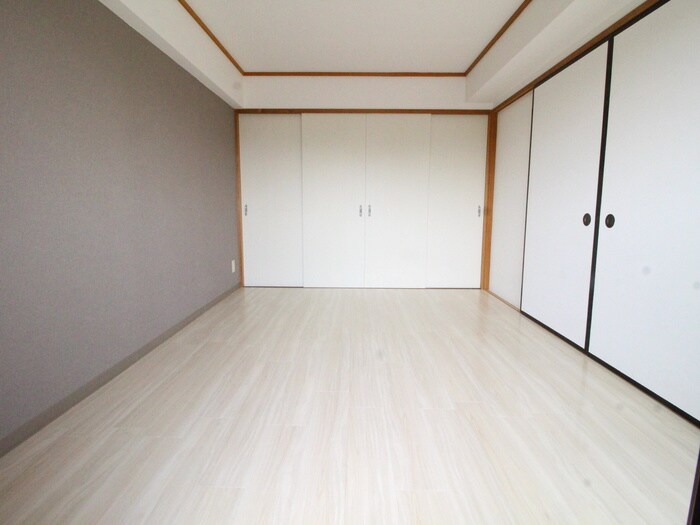 ガ－デンコ－ト元八事の物件内観写真