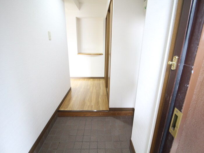 ガ－デンコ－ト元八事の物件内観写真