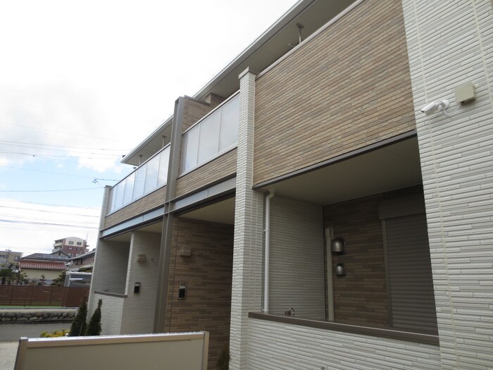 プリムローズの物件外観写真