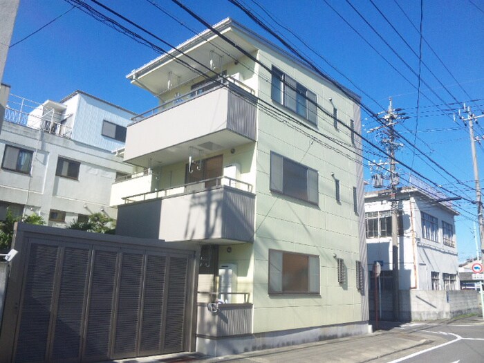 メゾンハナブサの物件外観写真