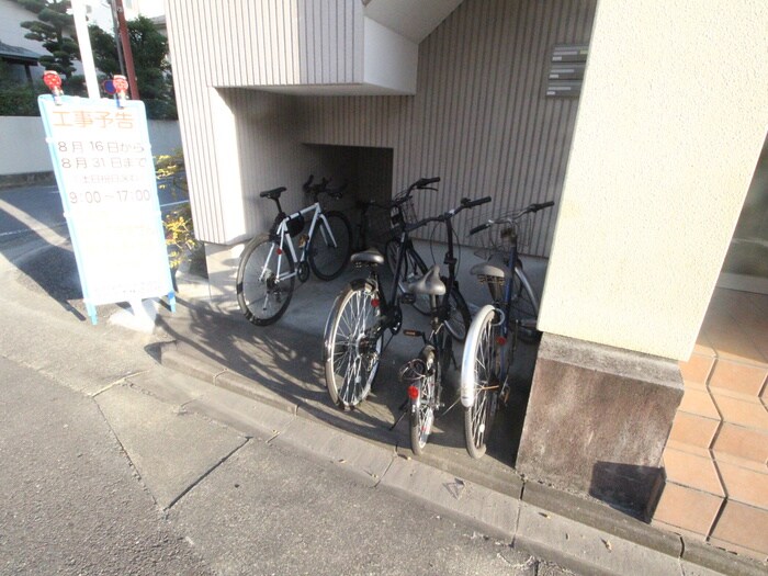 メゾンハナブサの物件外観写真