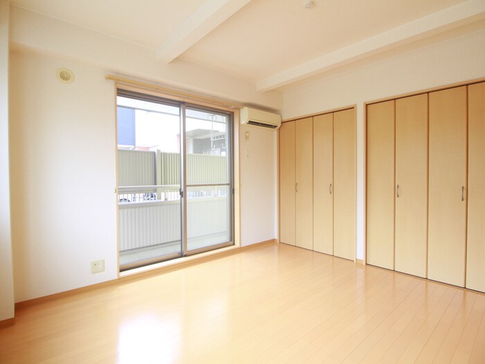 メゾンハナブサの物件内観写真