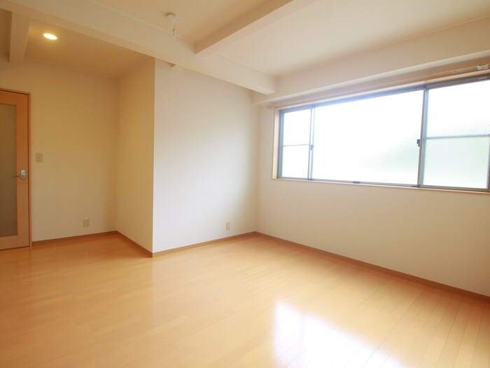 メゾンハナブサの物件内観写真