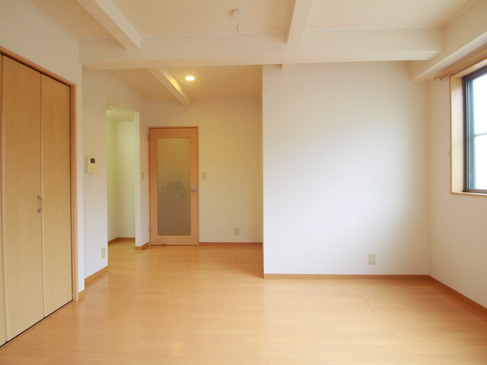 メゾンハナブサの物件内観写真