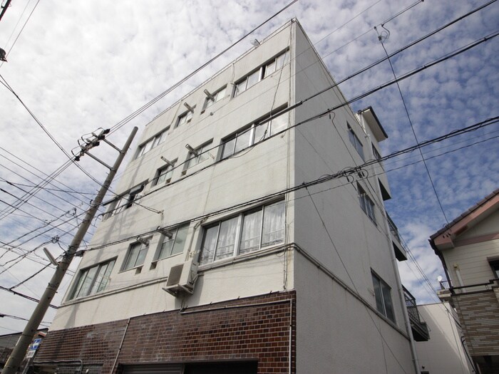 城北ビルの物件外観写真