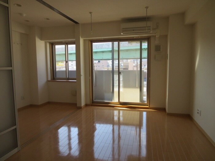 Ｌａ．Ｃａｎｔａｂｉｌｅの物件内観写真