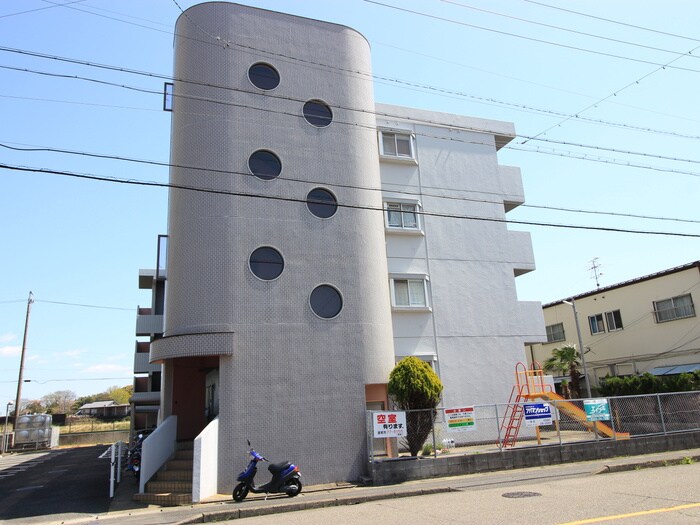 平島ハイツの物件外観写真