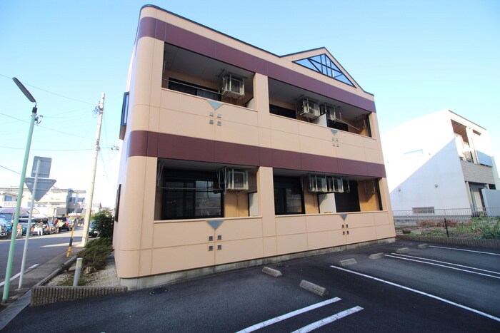 ステラ　フィオーレの物件外観写真