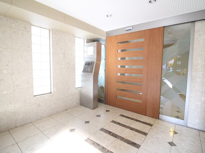 エコロジ－栄レジデンスの物件外観写真