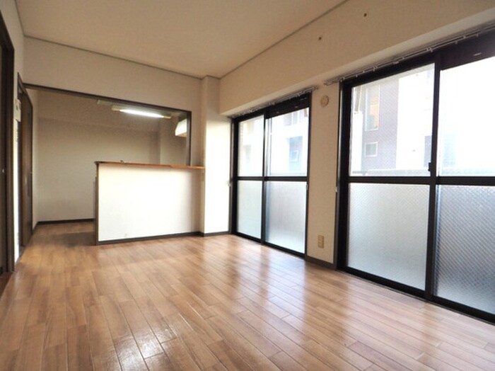 ブリックコート52の物件内観写真