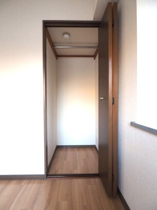 ブリックコート52の物件内観写真