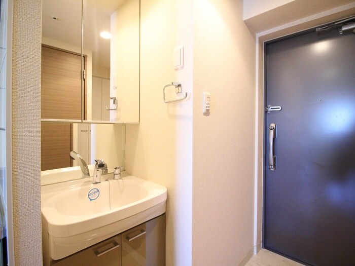 UURコート名古屋名駅の物件内観写真