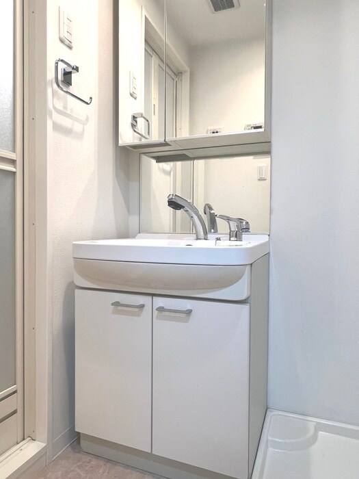 UURコート名古屋名駅の物件内観写真