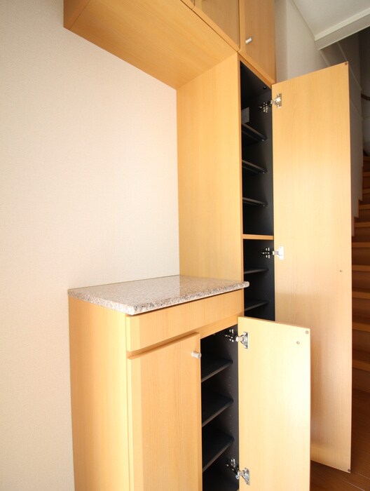 オークフォレスト名東の物件内観写真