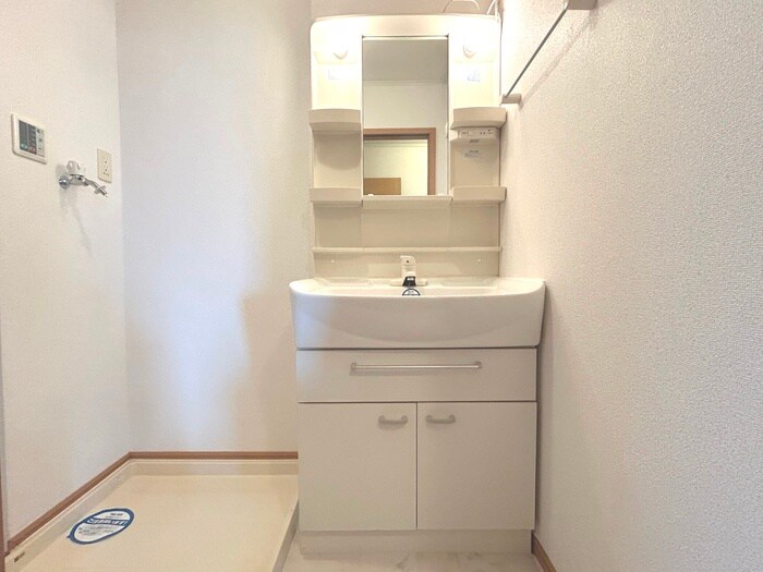 オークフォレスト名東の物件内観写真