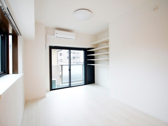 エンポリアム関の物件内観写真