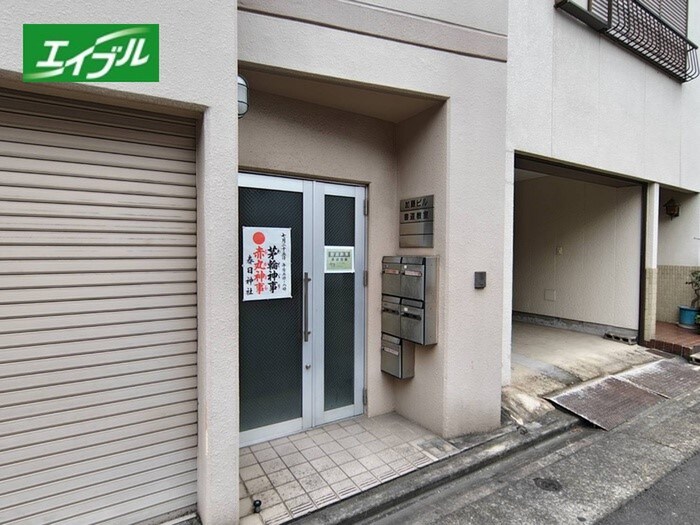 加藤ビルの物件外観写真