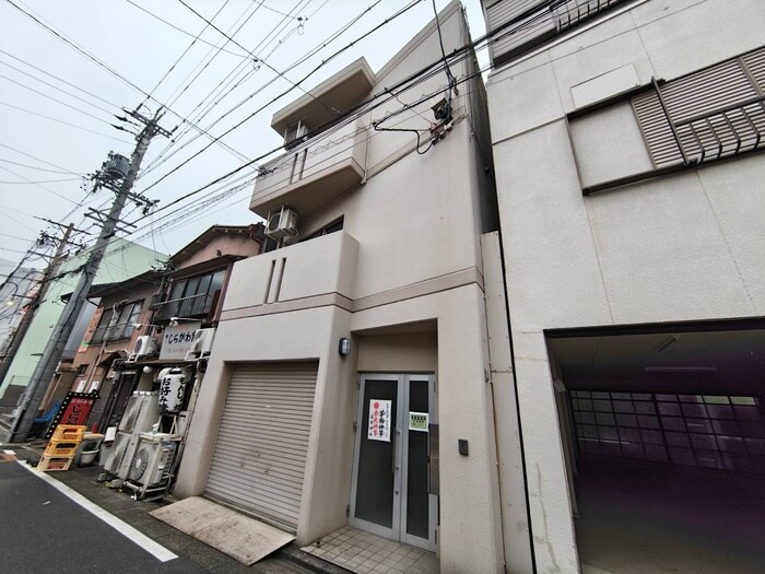 加藤ビルの物件外観写真