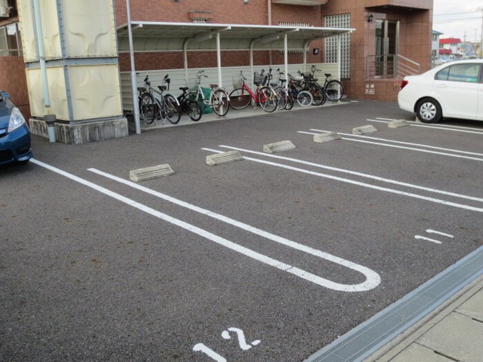 グランデール・Mの物件外観写真