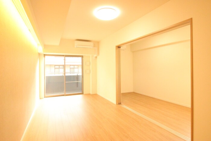 ロイジェント日吉の物件内観写真