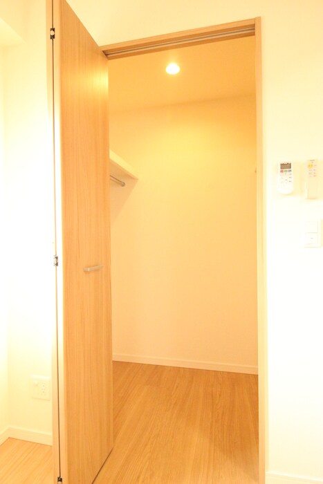 ロイジェント日吉の物件内観写真