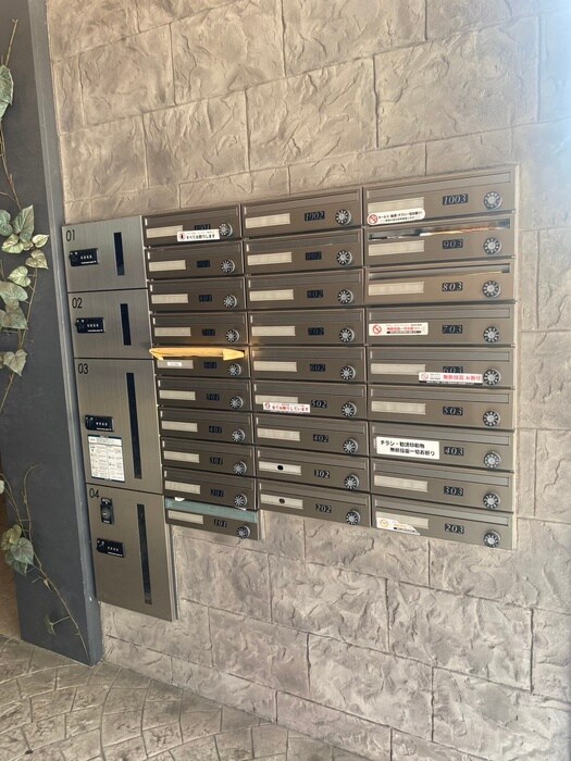 ドゥナーレ畑江通の物件外観写真