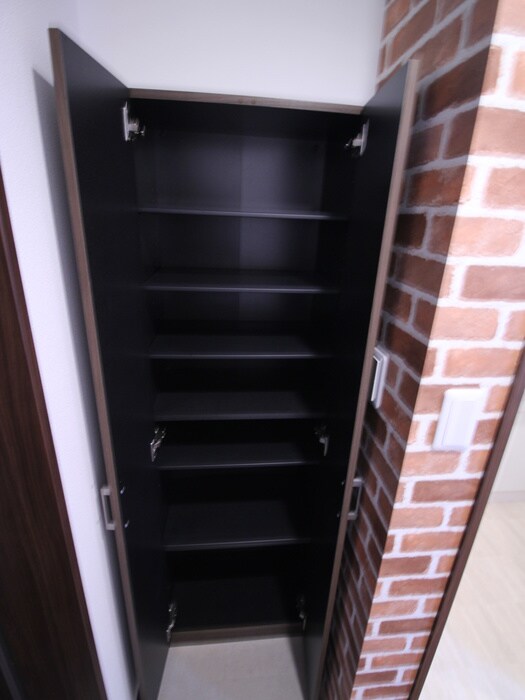 ドゥナーレ畑江通の物件内観写真