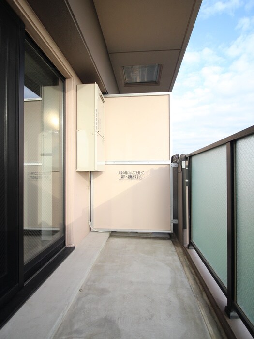 ドゥナーレ畑江通の物件内観写真