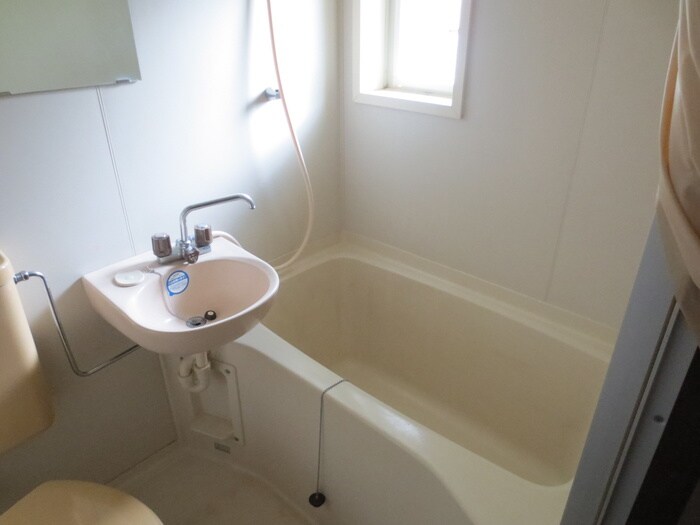 プラザ中根の物件内観写真